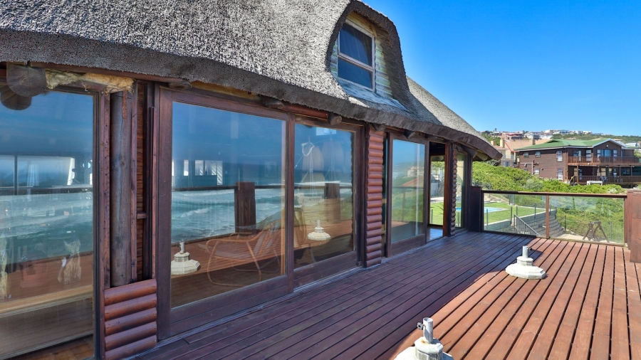 10 Bedroom Property for Sale in Dana Bay Western Cape